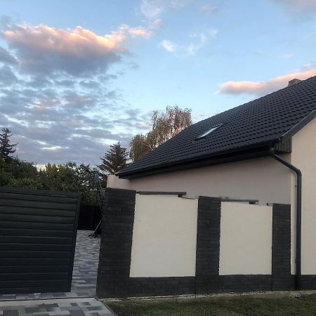 Freedom Apartman Apartment Morahalom Exterior photo